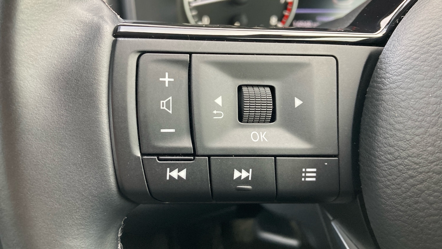 Used Nissan Qashqai 2023 for sale - 77127304: Photo 25