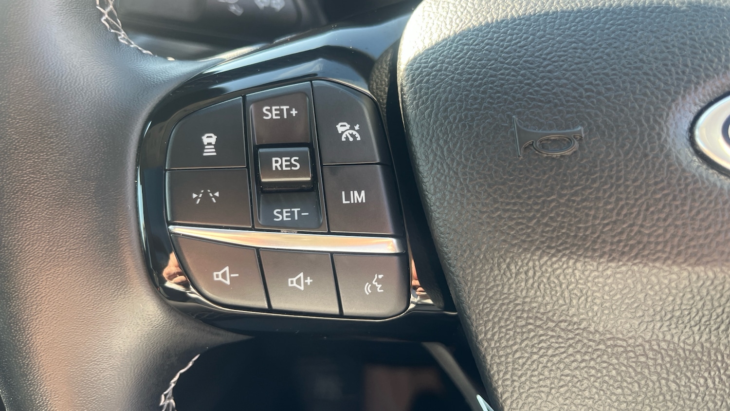 Used Ford Kuga 2024 for sale - 77988984: Photo 21