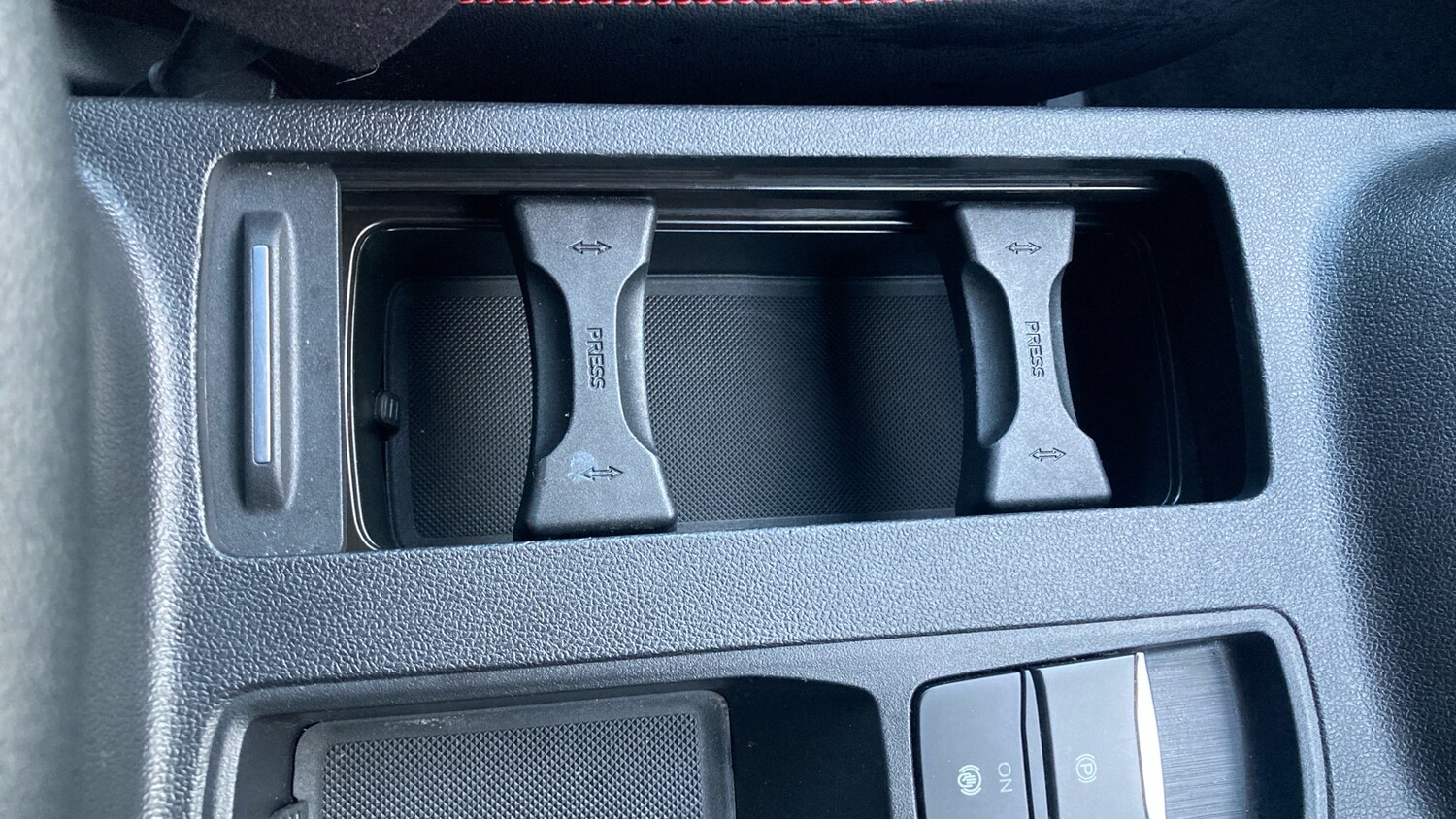 Used Ford Kuga 2022 for sale - 77844558: Photo 33