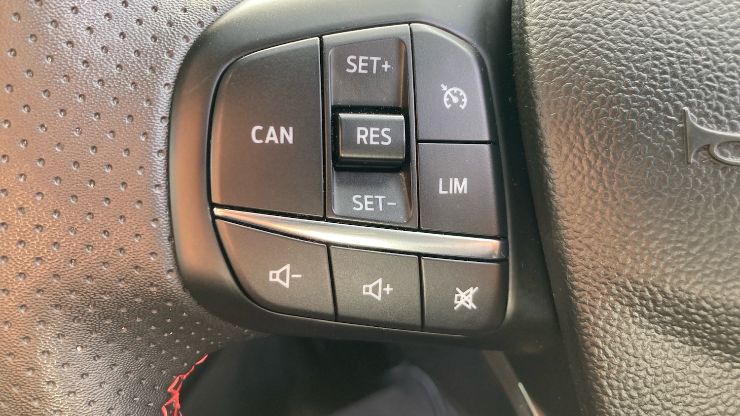 Used Ford Focus 2023 for sale - 76205981: Photo 27