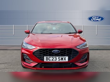 Used Ford Focus 2023 for sale - 76205981: Photo 3