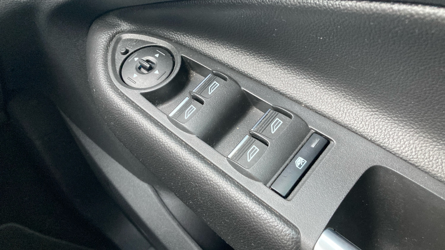 Used Ford Kuga 2018 for sale - 77222877: Photo 29