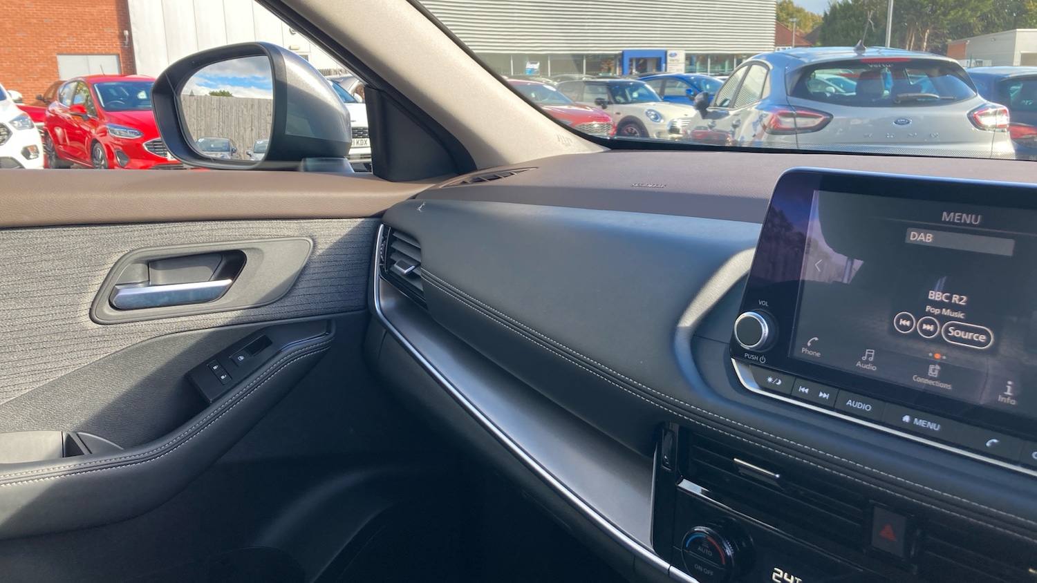 Used Nissan X-Trail 2023 for sale - 76355441: Photo 14