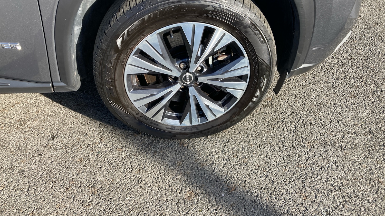 Used Nissan X-Trail 2023 for sale - 76355441: Photo 32