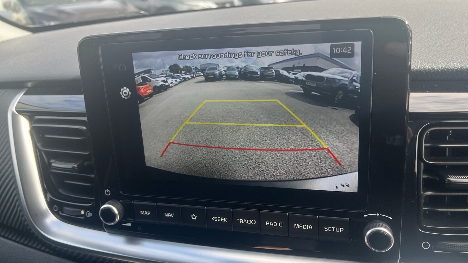 Used Kia Stonic 2021 for sale - 76779238: Photo 33