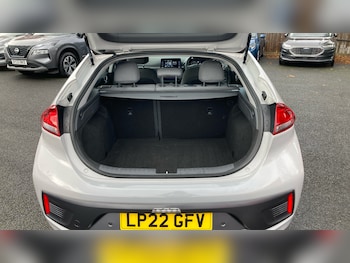 Used Hyundai IONIQ 2022 for sale - 76412017: Photo