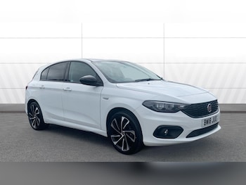 Used Fiat Tipo 2018 for sale - 79053742: Photo