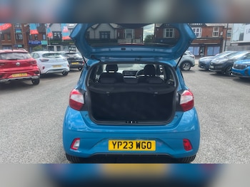 Used Hyundai i10 2023 for sale - 78848062: Photo