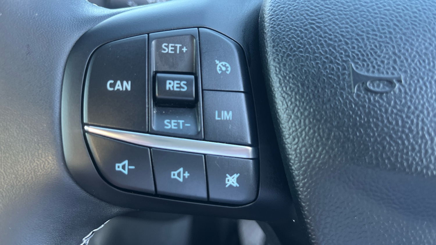 Used Ford Puma 2023 for sale - 77946952: Photo 25