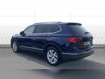 Used Volkswagen Tiguan Allspace 2024 for sale - 79067663: Photo