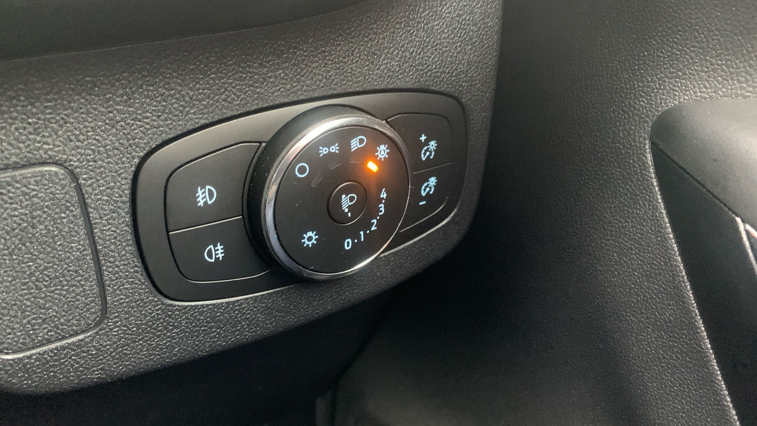 Used Ford Puma 2023 for sale - 76877343: Photo 25