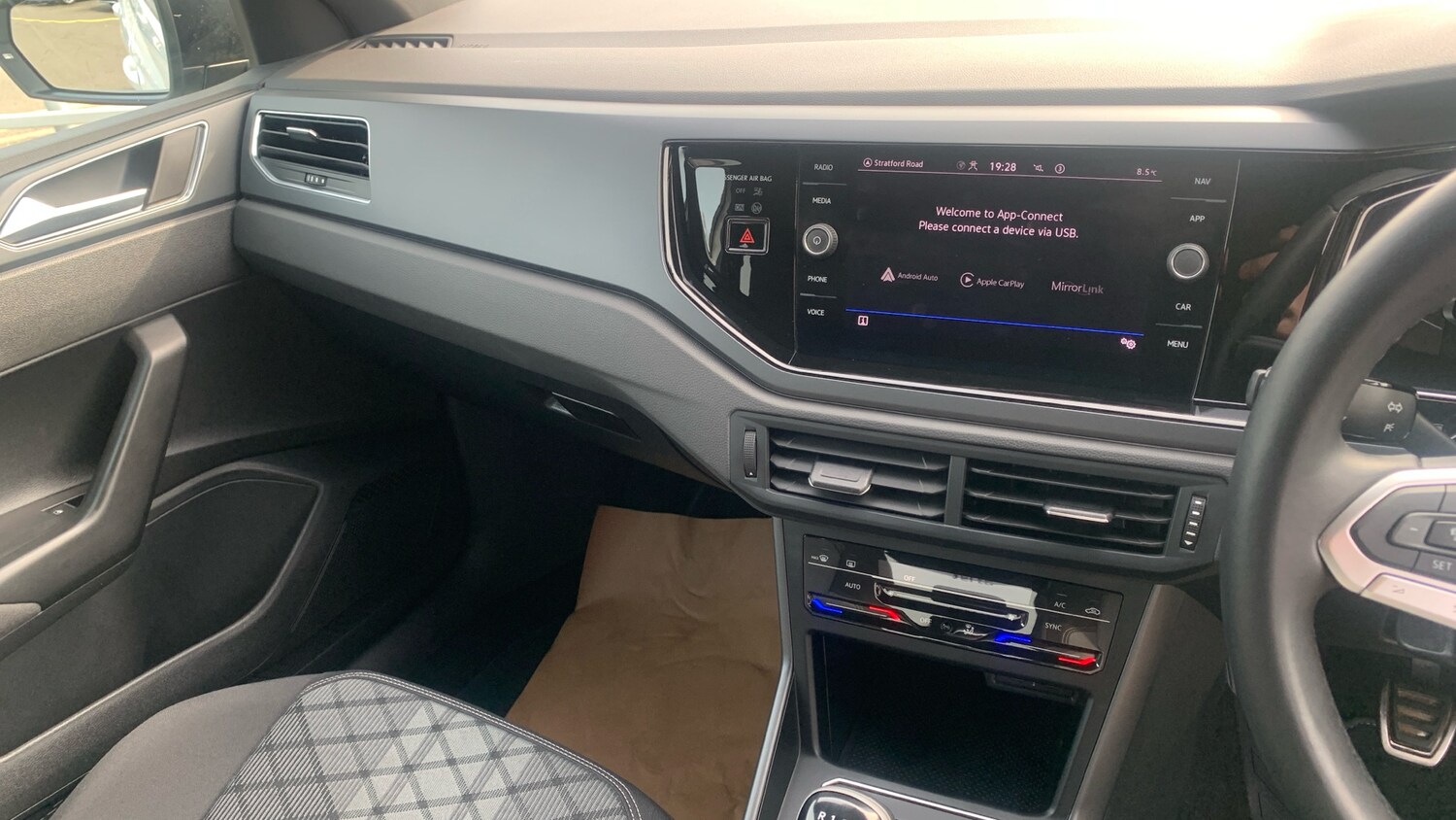 Used Volkswagen Polo 2023 for sale - 77973190: Photo 14