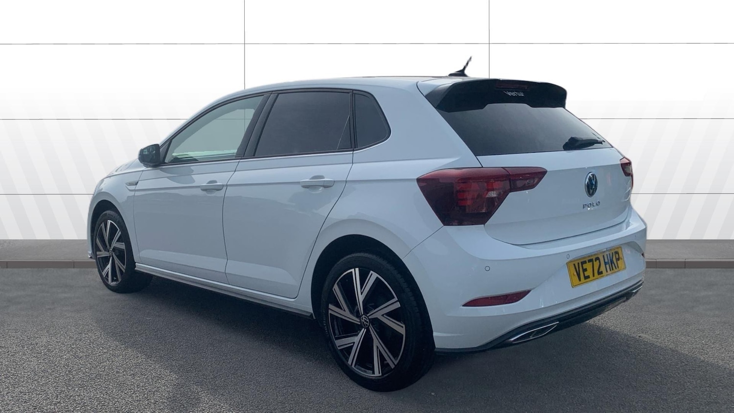 Used Volkswagen Polo 2023 for sale - 77973190: Photo 2