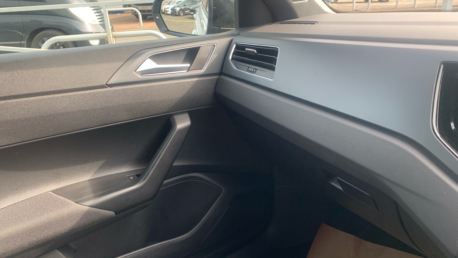 Used Volkswagen Polo 2023 for sale - 77973190: Photo 37