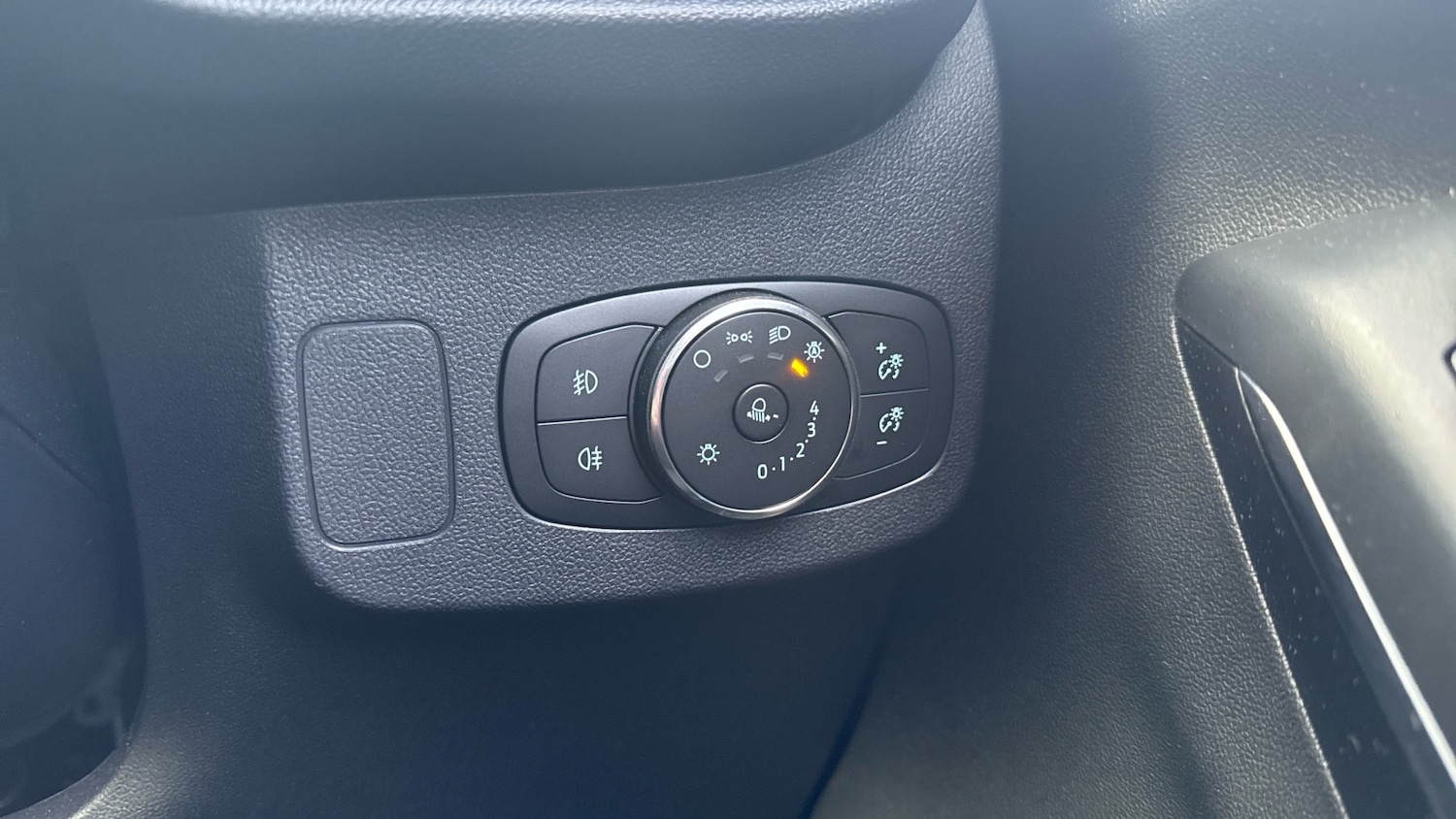 Used Ford Puma 2022 for sale - 76882304: Photo 30