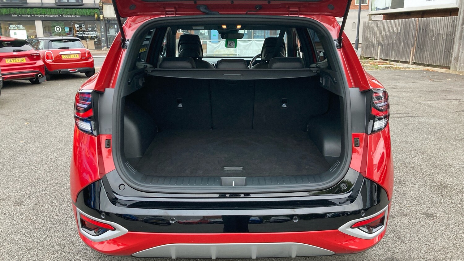 Used Kia Sportage 2023 for sale - 76299284: Photo 4