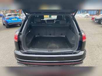 Used Volkswagen Touareg 2019 for sale - 78255315: Photo