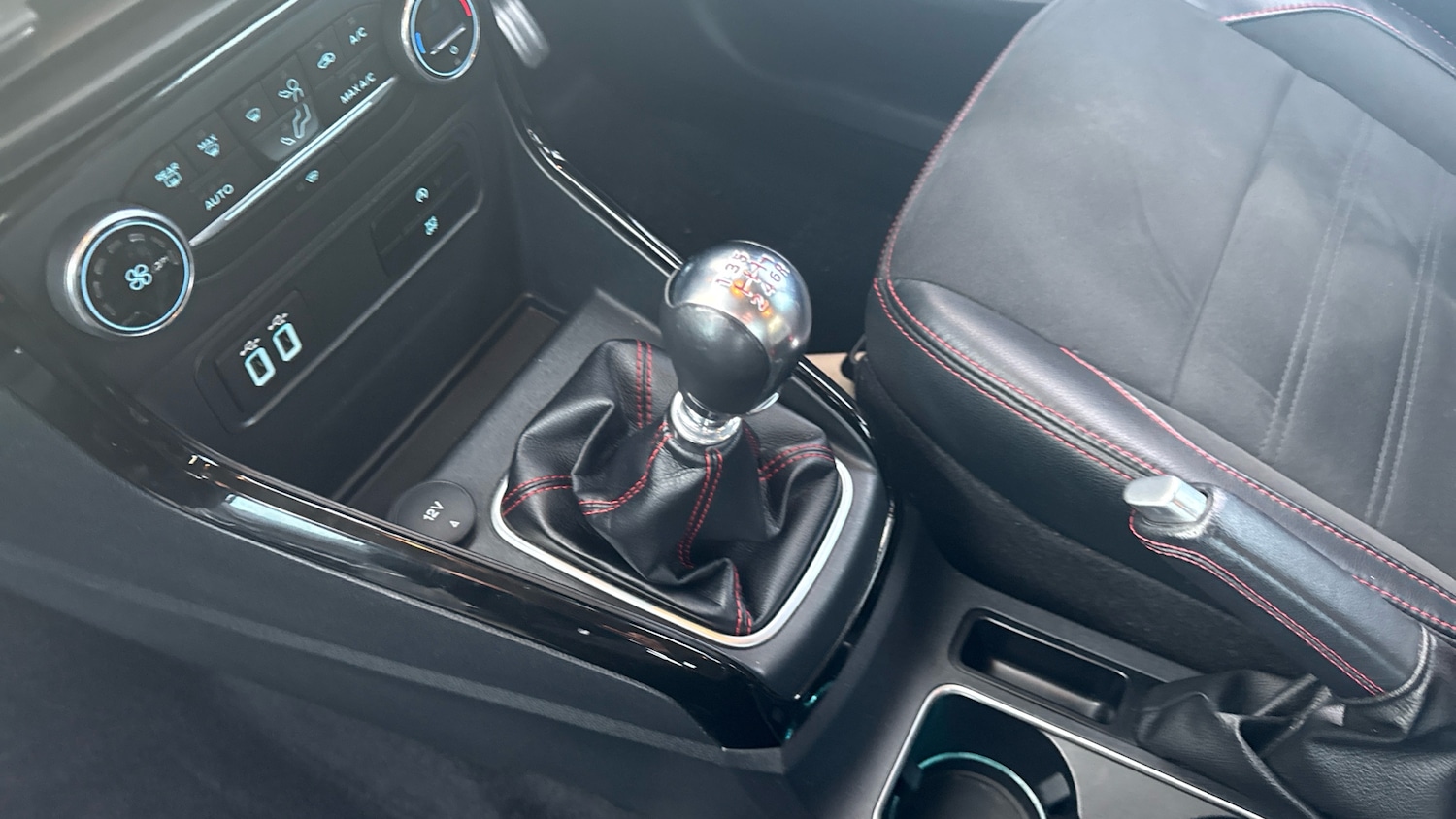 Used Ford Ecosport 2020 for sale - 76748015: Photo 13