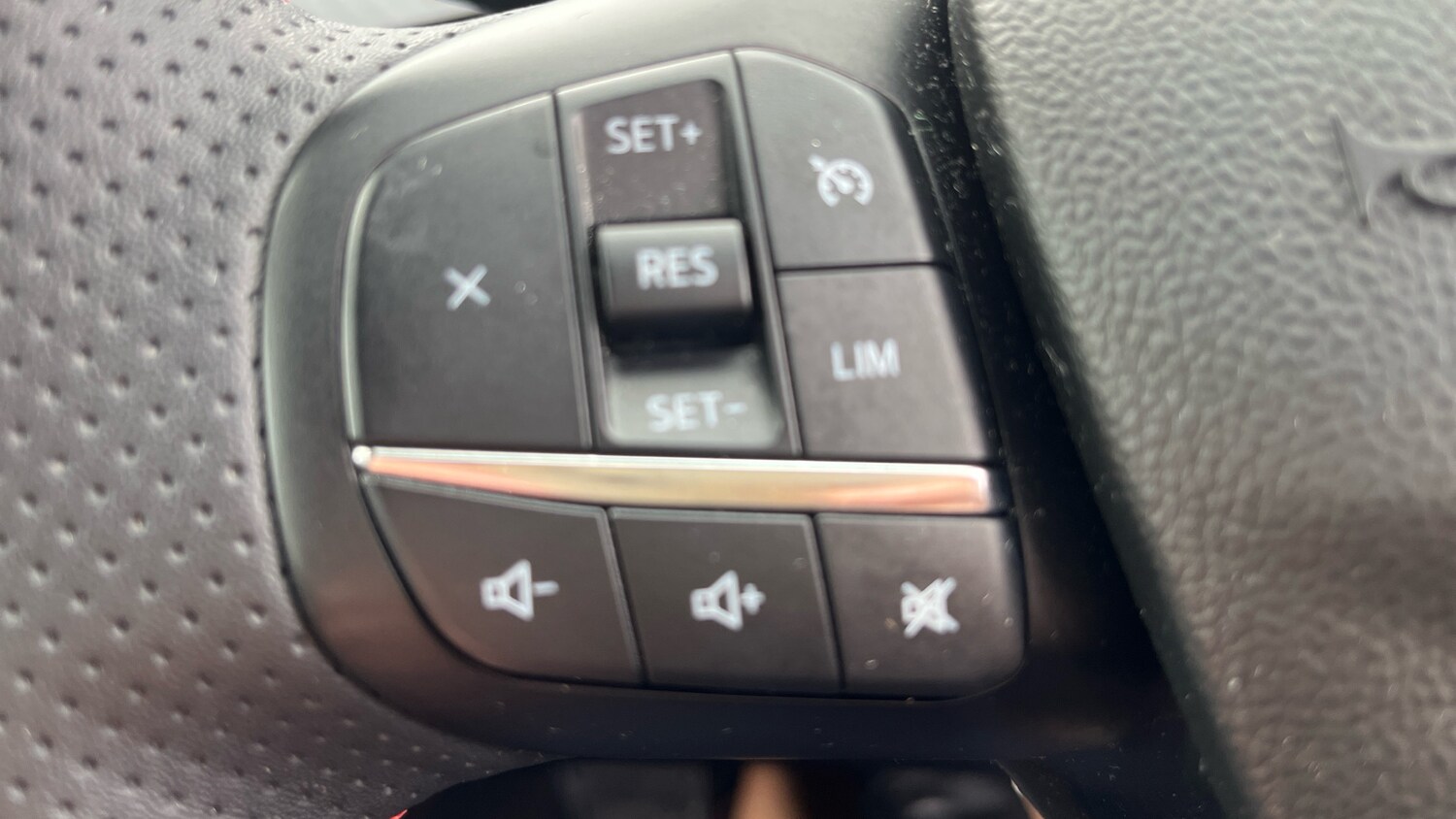 Used Ford Kuga 2023 for sale - 77996908: Photo 23