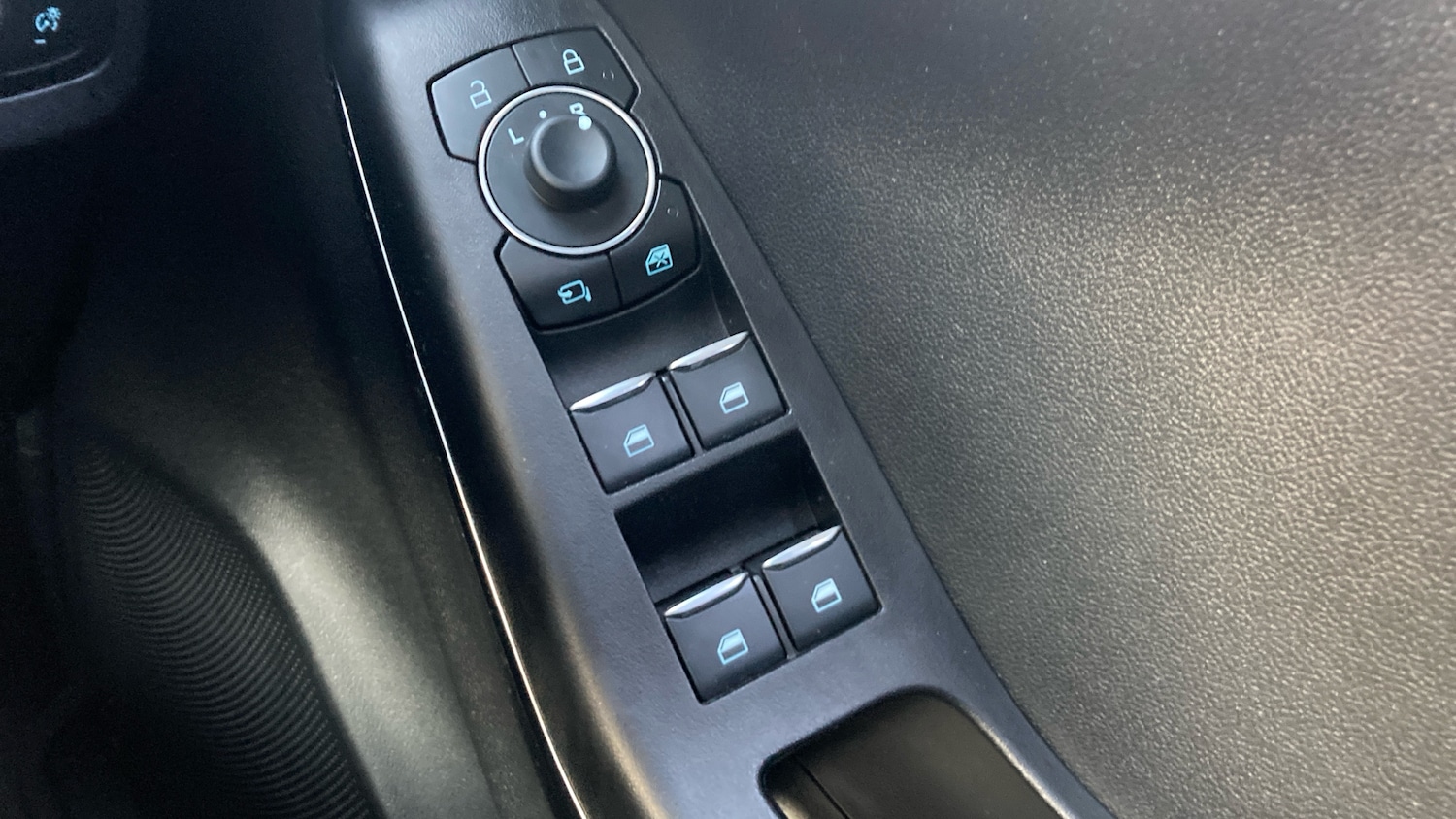 Used Ford Puma 2023 for sale - 76829563: Photo 26