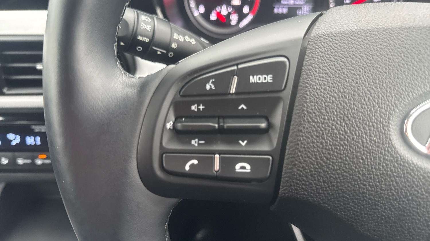 Used Hyundai i10 2022 for sale - 77285425: Photo 21