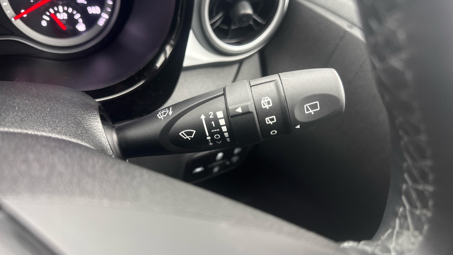 Used Hyundai i10 2022 for sale - 77285425: Photo 24