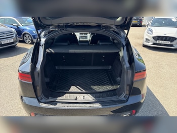 Used Jaguar E-Pace 2019 for sale - 78995661: Photo