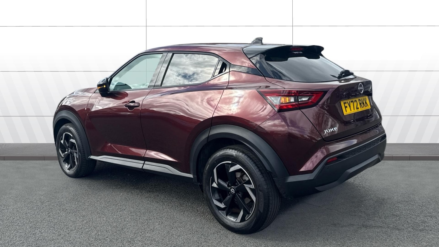 Used Nissan Juke 2023 for sale - 78201791: Photo 2