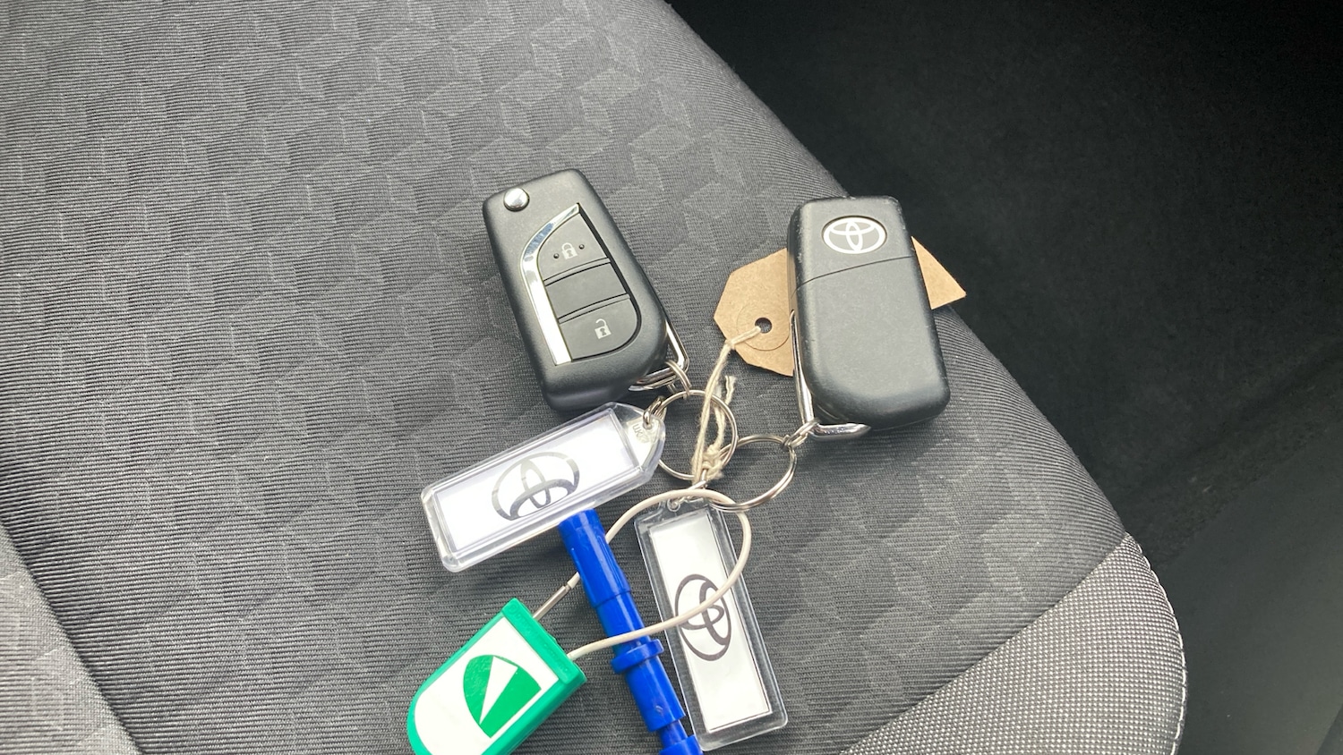 Used Toyota Yaris 2022 for sale - 76444316: Photo 20