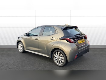 Used Toyota Yaris 2022 for sale - 76444316: Photo