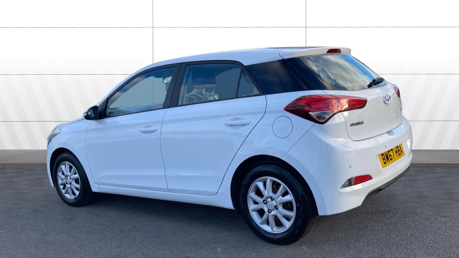 Used Hyundai i20 2018 for sale - 77052938: Photo 2