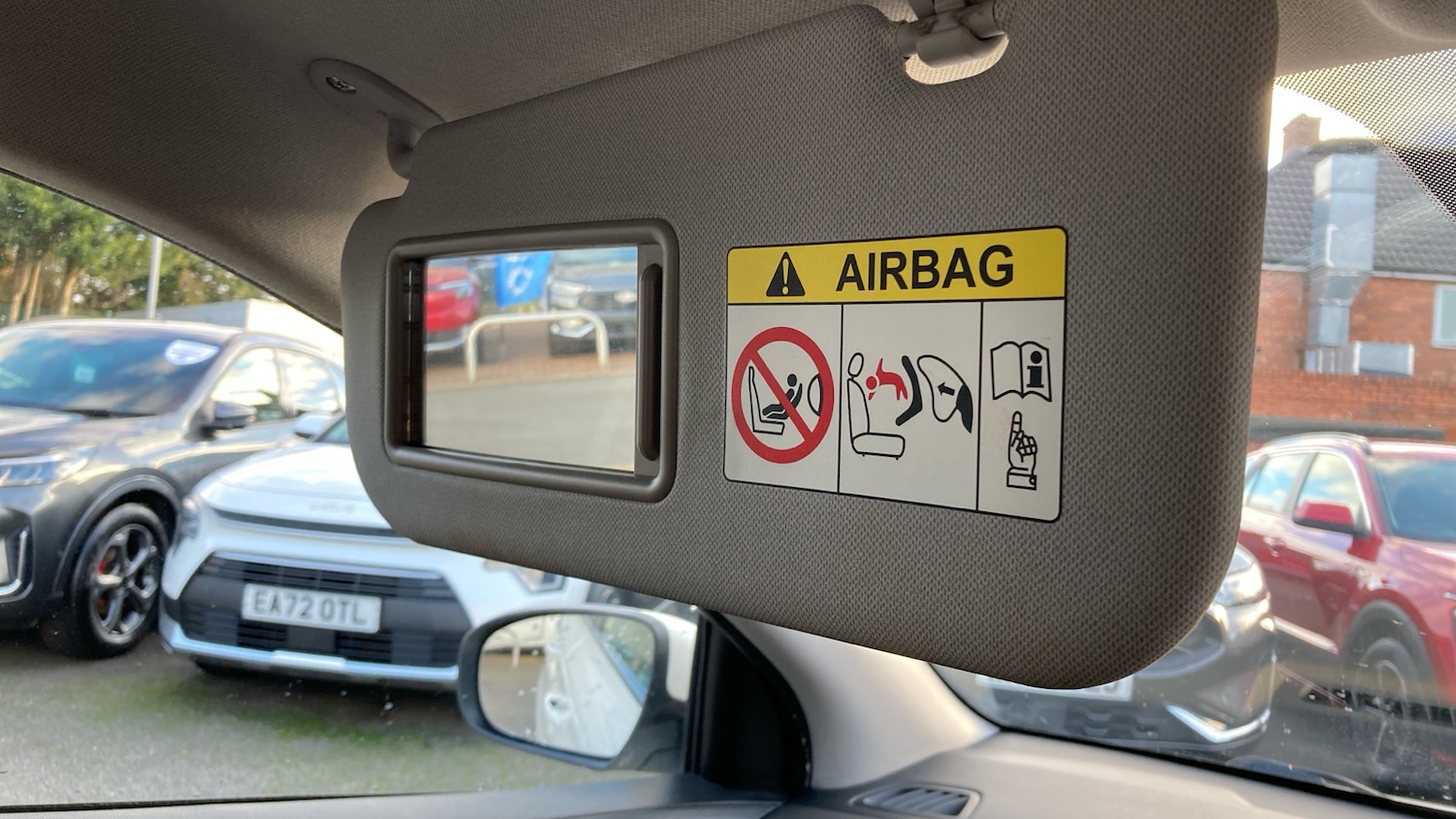 Used Hyundai i20 2018 for sale - 77052938: Photo 30