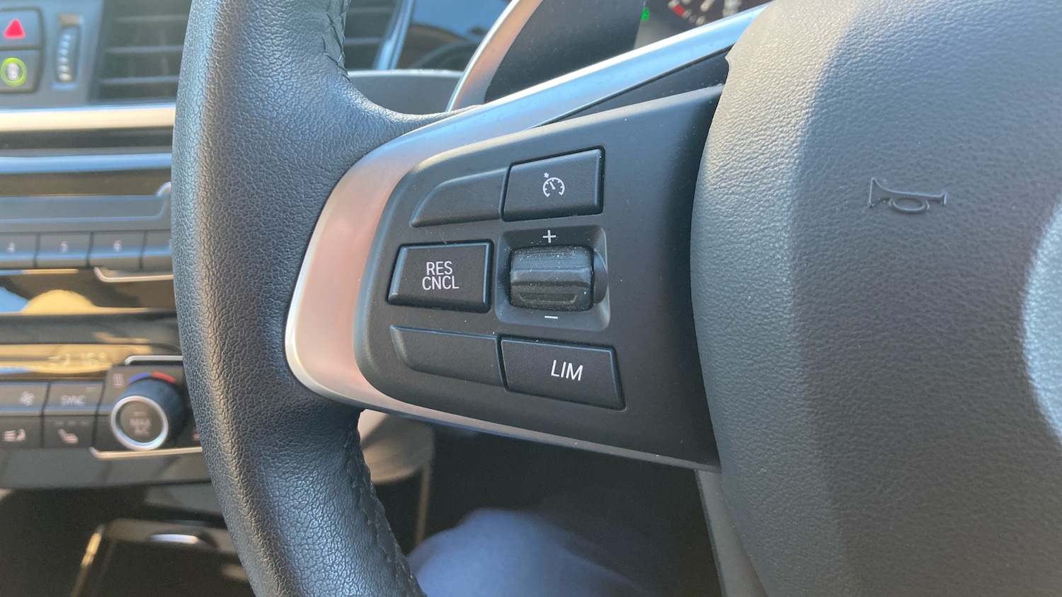 Used BMW X1 2022 for sale - 76720403: Photo 21