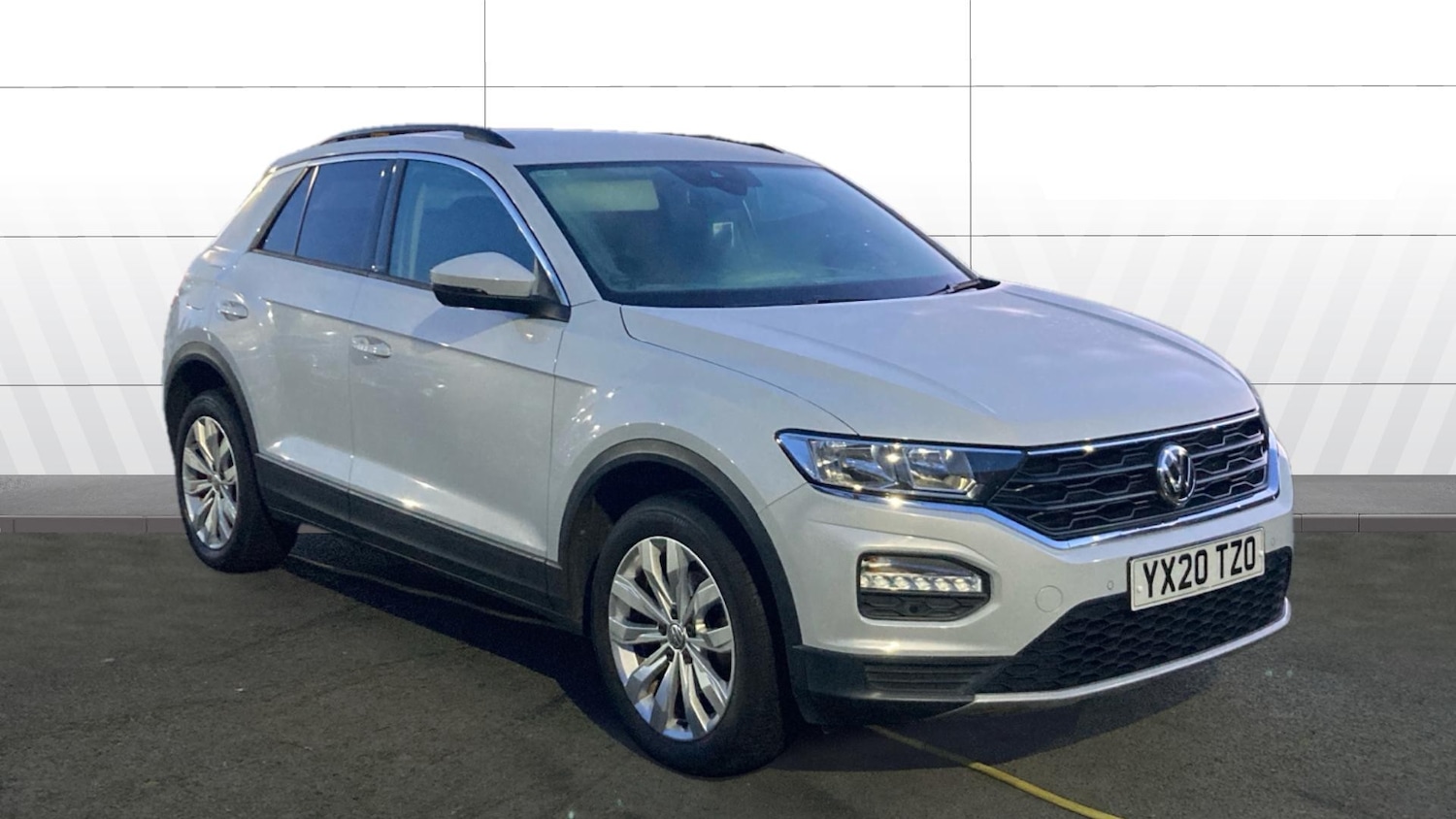 Used Volkswagen T-Roc 2020 for sale - 76818753: Photo 1