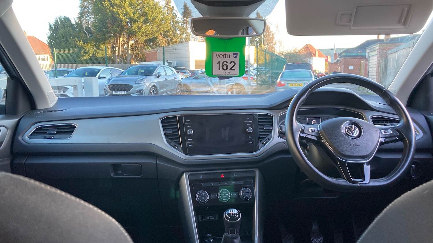 Used Volkswagen T-Roc 2020 for sale - 76818753: Photo 10