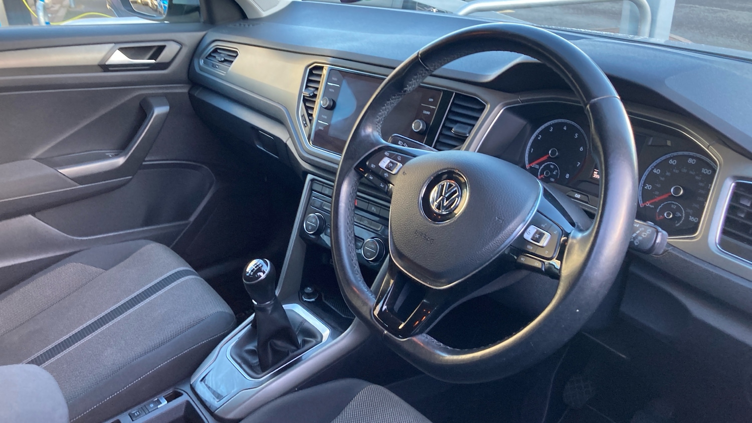 Used Volkswagen T-Roc 2020 for sale - 76818753: Photo 11