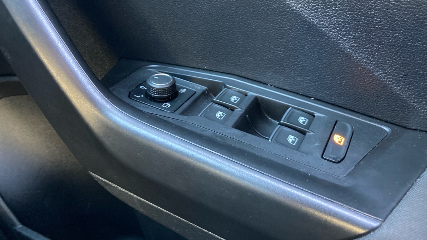 Used Volkswagen T-Roc 2020 for sale - 76818753: Photo 27