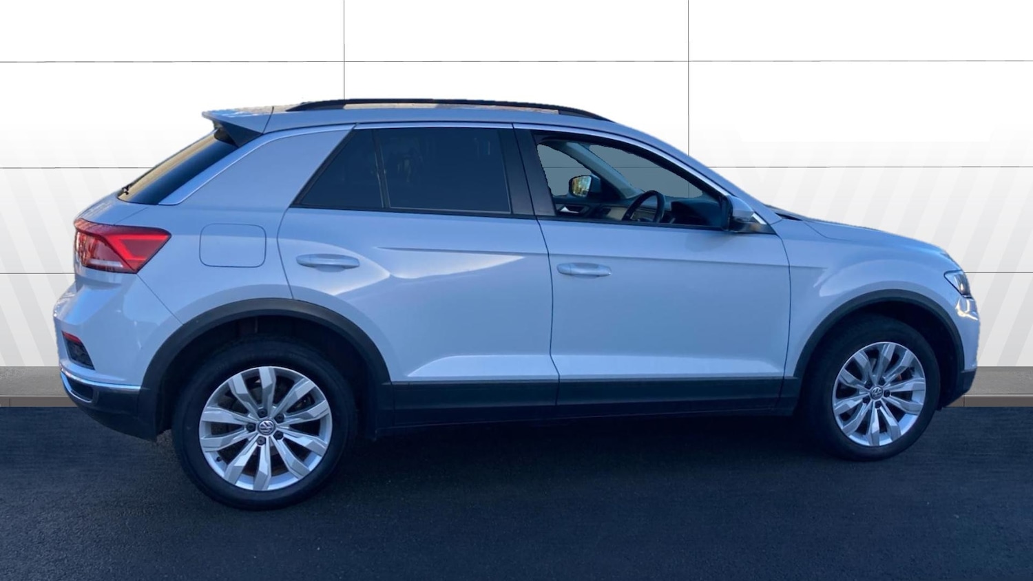 Used Volkswagen T-Roc 2020 for sale - 76818753: Photo 5