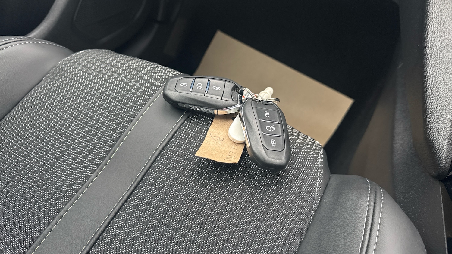 Used Peugeot 208 2021 for sale - 77335760: Photo 20