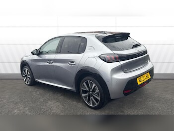 Used Peugeot 208 2021 for sale - 77335760: Photo
