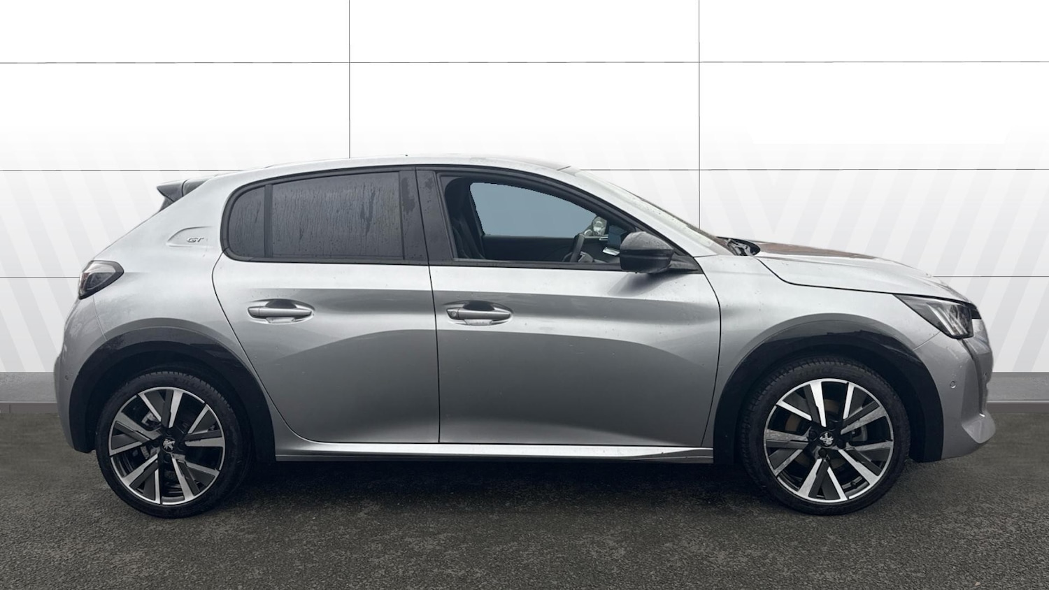 Used Peugeot 208 2021 for sale - 77335760: Photo 5