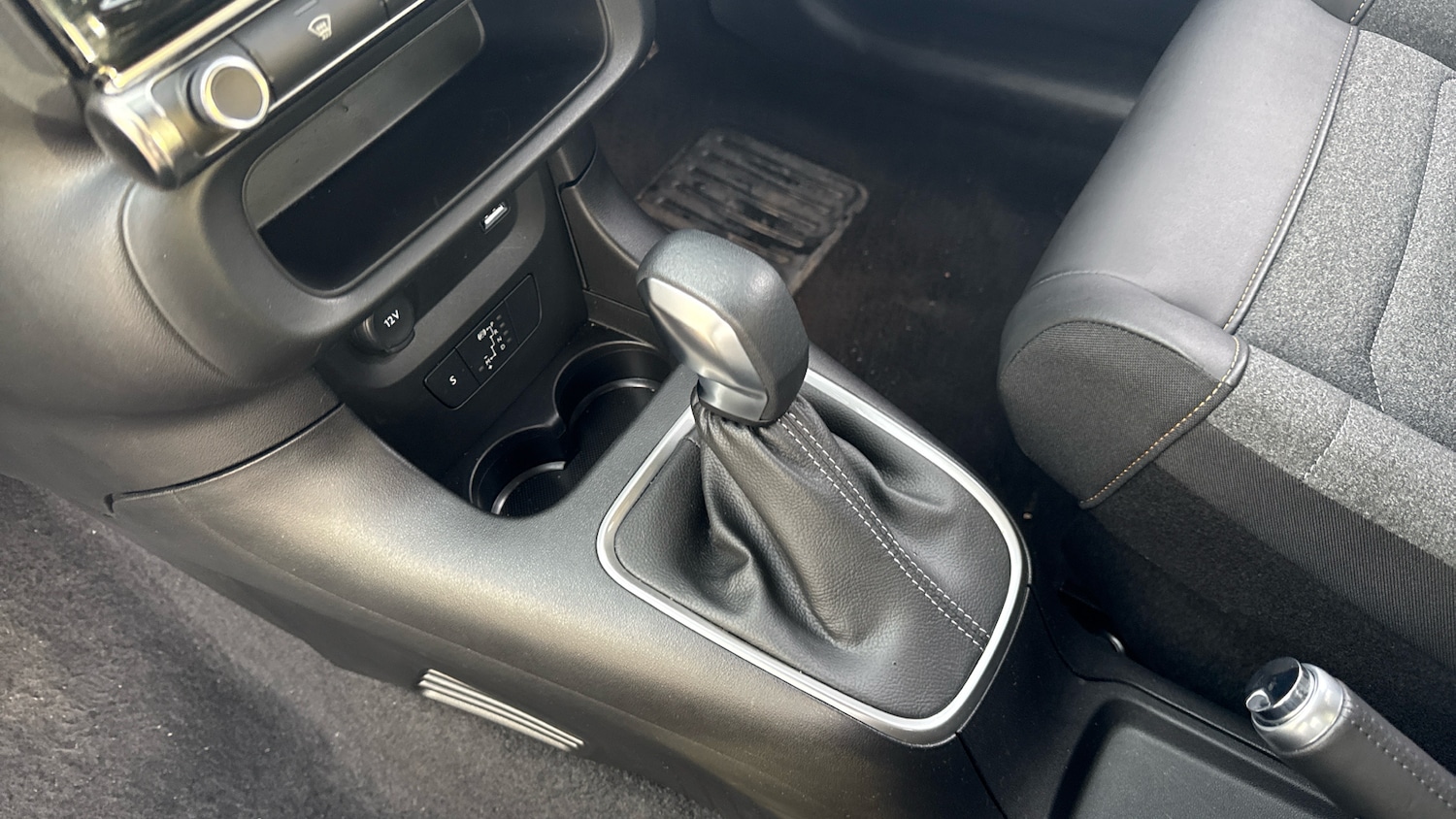 Used Citroen C3 2024 for sale - 76948880: Photo 13