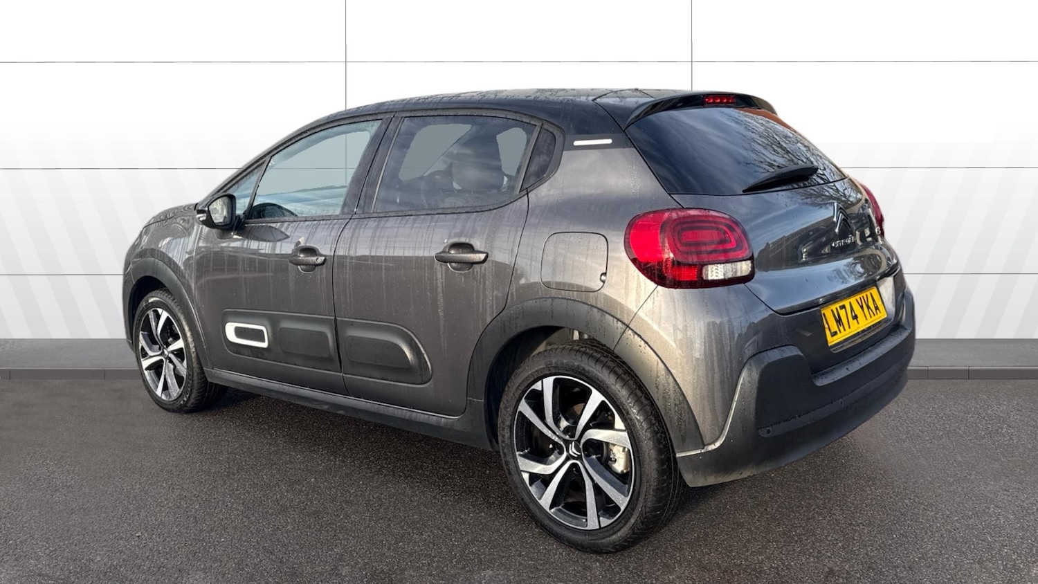 Used Citroen C3 2024 for sale - 76948880: Photo 2