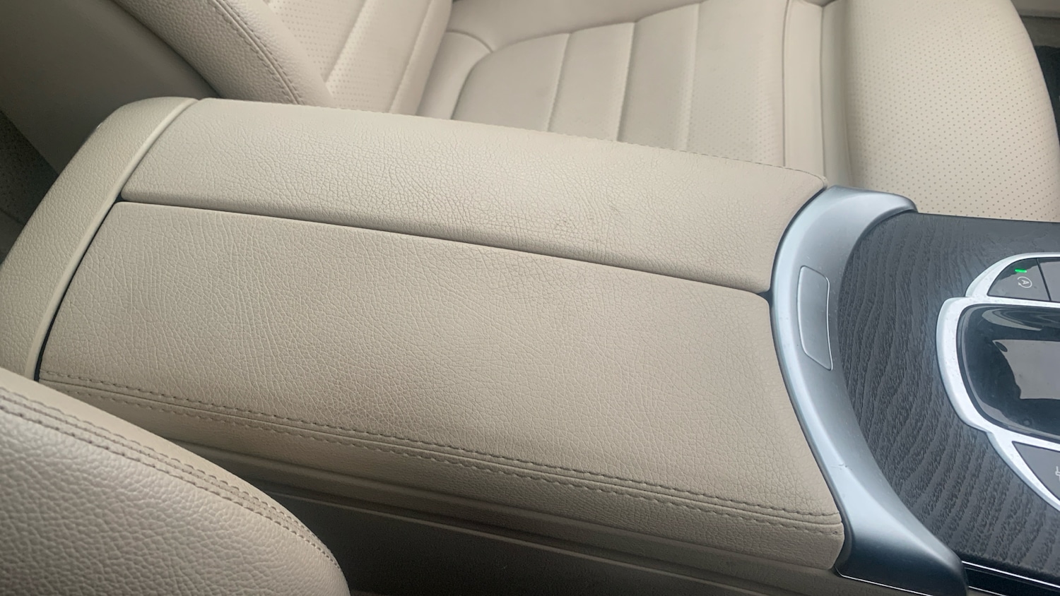 Used Mercedes-Benz C Class 2018 for sale - 77283663: Photo 39