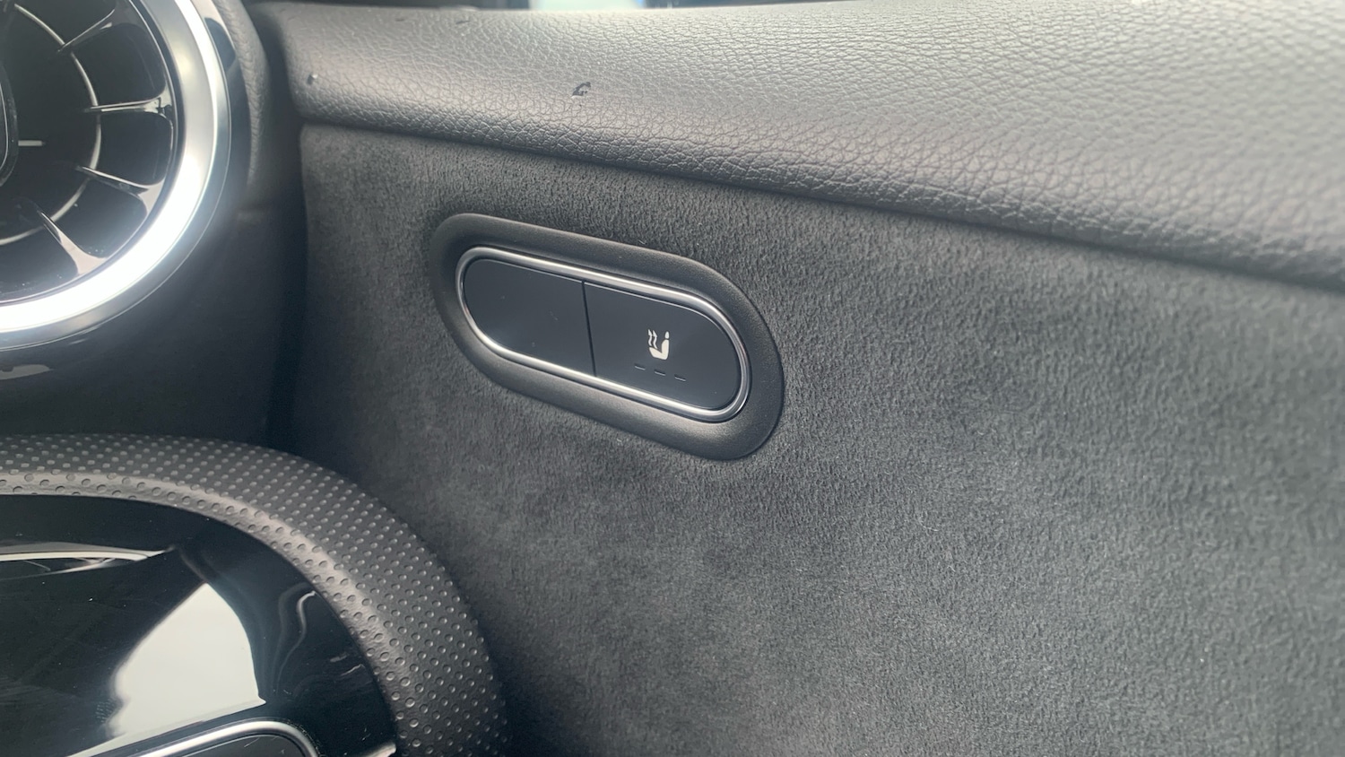 Used Mercedes-Benz A-Class 2021 for sale - 77915356: Photo 26