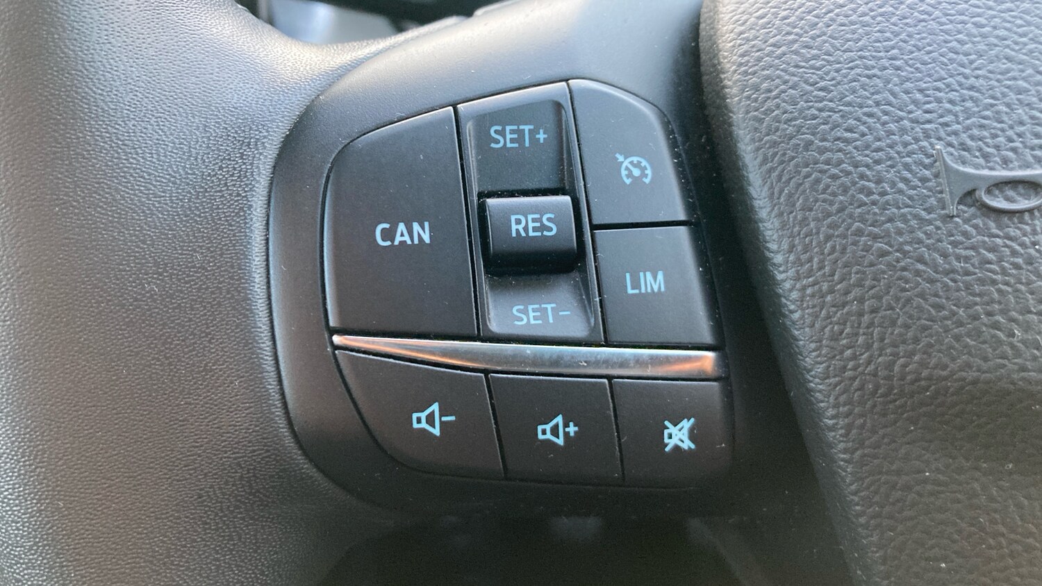 Used Ford Focus 2023 for sale - 77447003: Photo 27