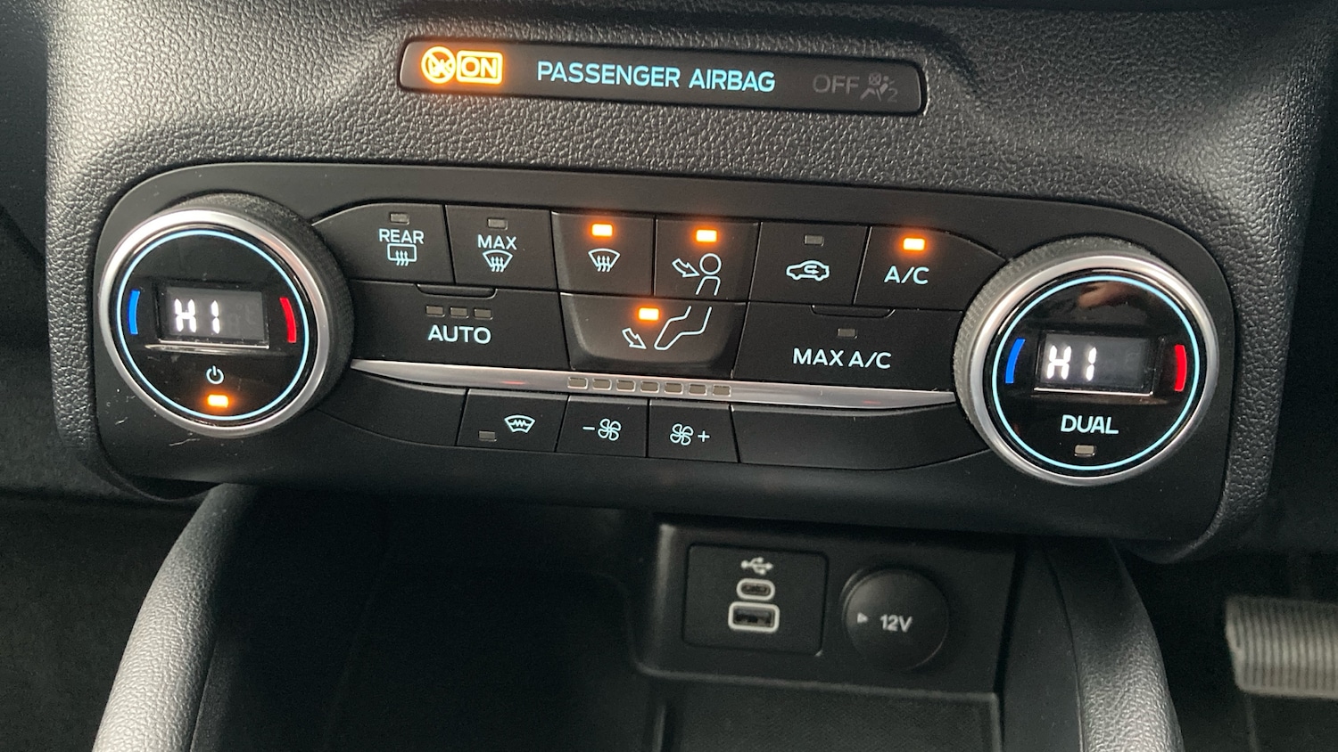 Used Ford Kuga 2022 for sale - 77638723: Photo 32