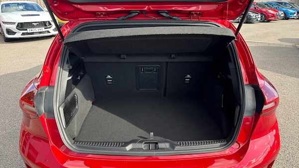 Used Ford Focus 2022 for sale - 76035878: Photo 4