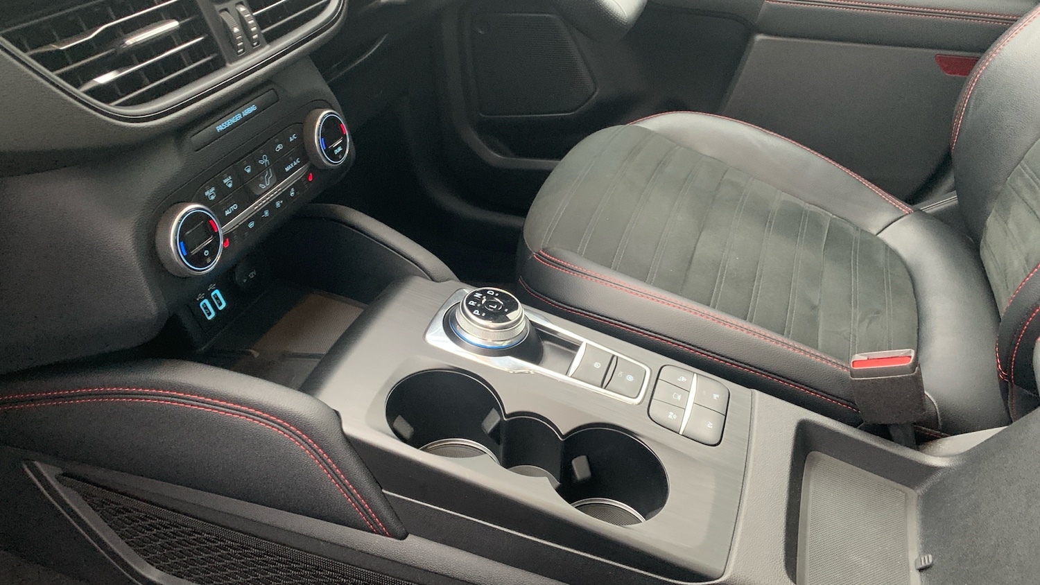 Used Ford Kuga 2021 for sale - 77035734: Photo 13