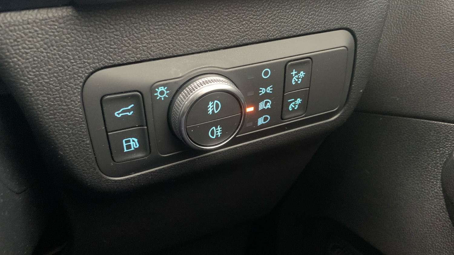 Used Ford Kuga 2021 for sale - 77035734: Photo 25